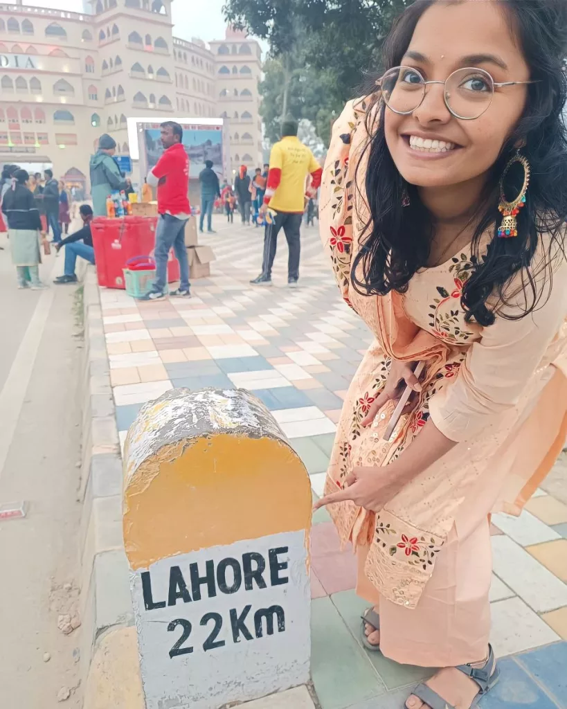 attari village, milestone showing distance to 22km lahore