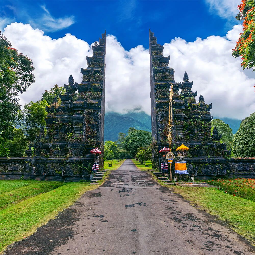 Bali temple gate