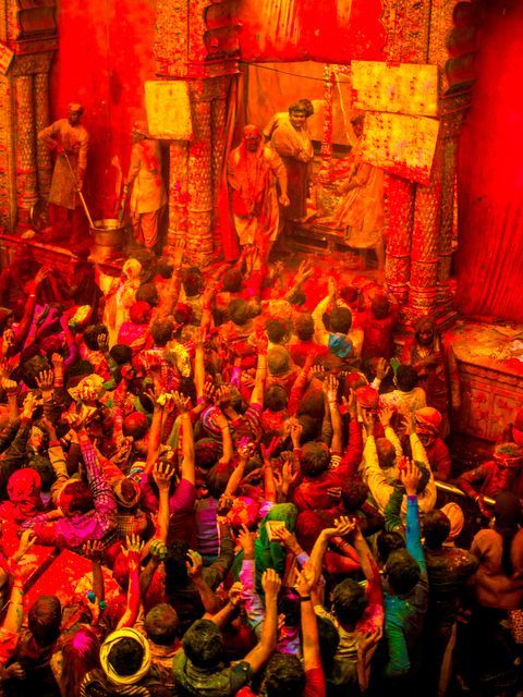 Mathura Holi