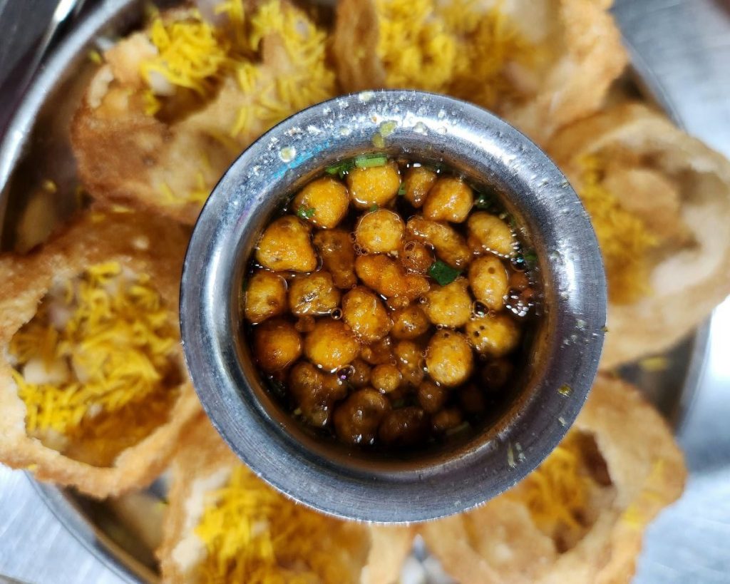 Pani Puri famous food of India