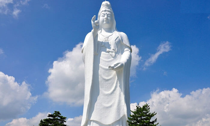 Dai Kannon, Japan